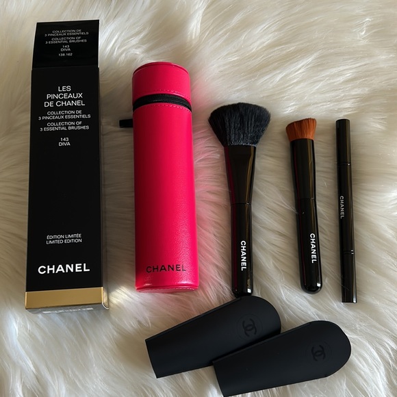 Chanel Brush Set Code Couleurs Diva - Picture 4 of 11